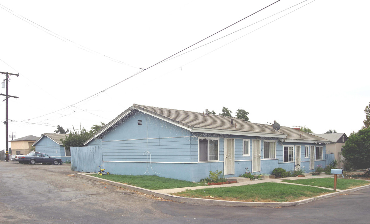 8131-8135 Grove Ave in Rancho Cucamonga, CA - Building Photo