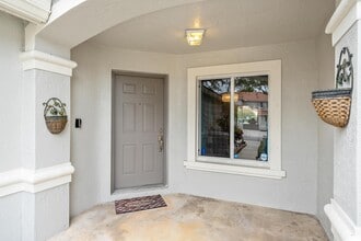 6107 Sandy Bank Terrace in Riviera Beach, FL - Building Photo - Building Photo