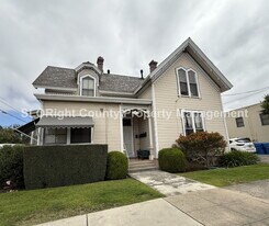 1406 Morro St in San Luis Obispo, CA - Building Photo