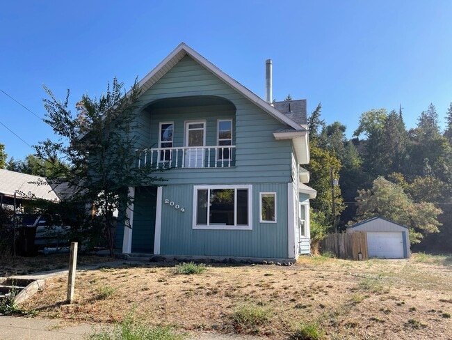 property at 2004 E Hartson Ave