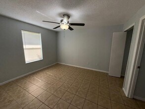 2104 Bonneville Dr in Orlando, FL - Building Photo - Building Photo