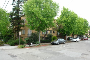 1682-1688 Scenic Ave Apartments