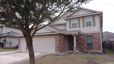 158 Citori Path in New Braunfels, TX - Building Photo - Building Photo