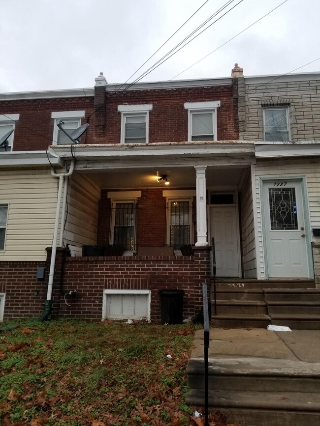 property at 72 Grays Ave