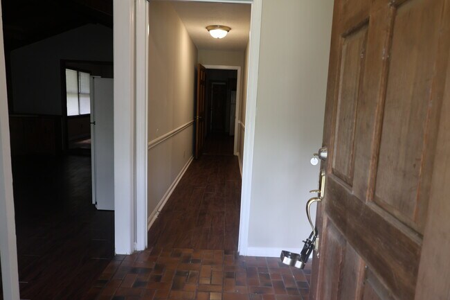 213 Merry Wood Dr in Statesboro, GA - Building Photo - Building Photo