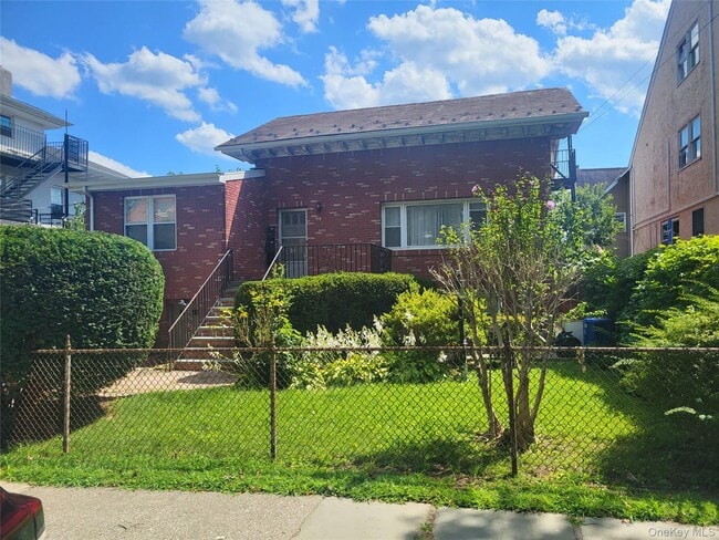 property at 28 Primrose Ave