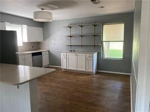 1001 W Haynie St in Llano, TX - Building Photo - Building Photo