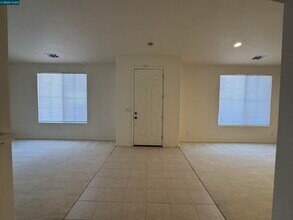 4641 Palomino Way in Antioch, CA - Building Photo - Building Photo