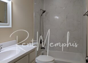 358 E Pkwy N in Memphis, TN - Building Photo - Building Photo