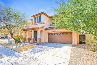 3683 E Stampede Dr in Gilbert, AZ - Building Photo - Building Photo