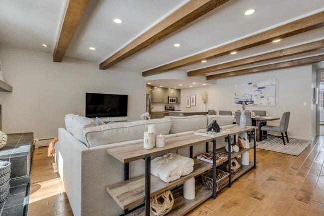 800 S Mill St in Aspen, CO - Building Photo - Building Photo