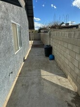 1117 Olson Way in Arvin, CA - Building Photo - Building Photo