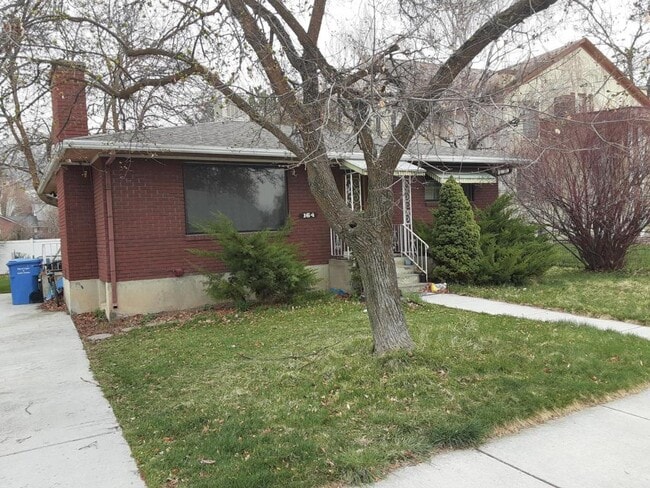property at 164 Crockett Ave