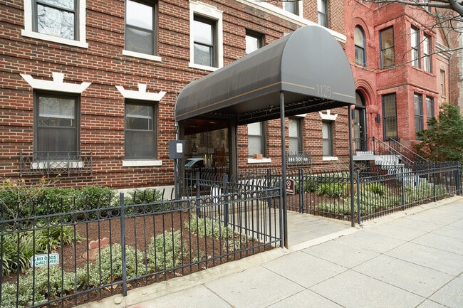1125 12th St NW in Washington, DC - Building Photo - Building Photo