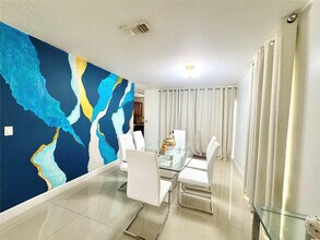 704 NW 3rd Ave in Pompano Beach, FL - Building Photo - Building Photo