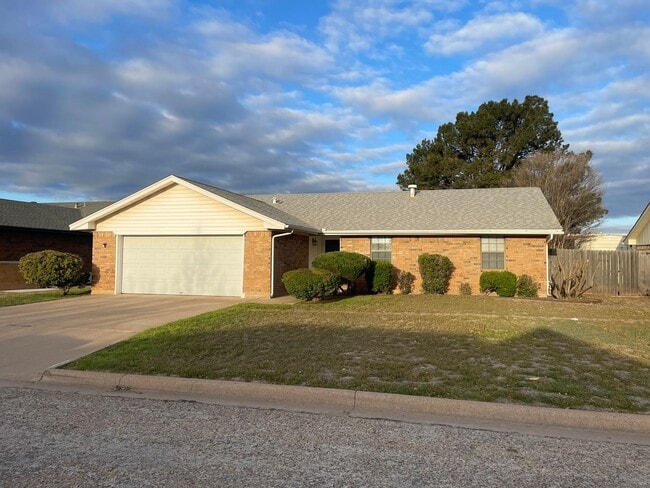 4342 Bluebonnet Ct in Abilene, TX - Building Photo - Building Photo