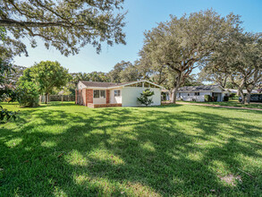 626 Gardenia Ln in Vero Beach, FL - Building Photo - Building Photo