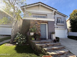 30808 Calaise Ct in Westlake Village, CA - Building Photo - Building Photo