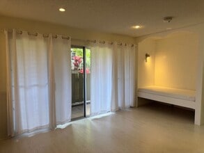 95-1050-1050 Maka?ika?i St in Mililani, HI - Building Photo - Building Photo