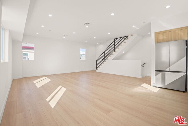 property at 1709 Burnside Ave