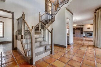 2121 Royal Dominion Ct in Arlington, TX - Building Photo - Building Photo