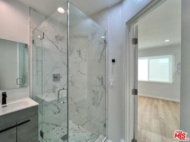 property at 901 S Barrington Ave