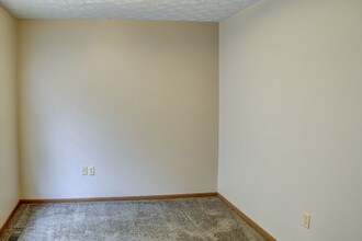 Arlington Terrace in London, KY - Building Photo - Building Photo