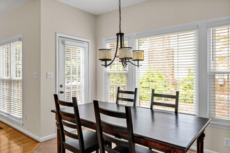 3100 Felbrigg Dr in Raleigh, NC - Foto de edificio - Building Photo