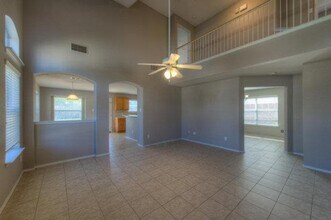 572 Woodsorrel Way in Round Rock, TX - Building Photo - Building Photo