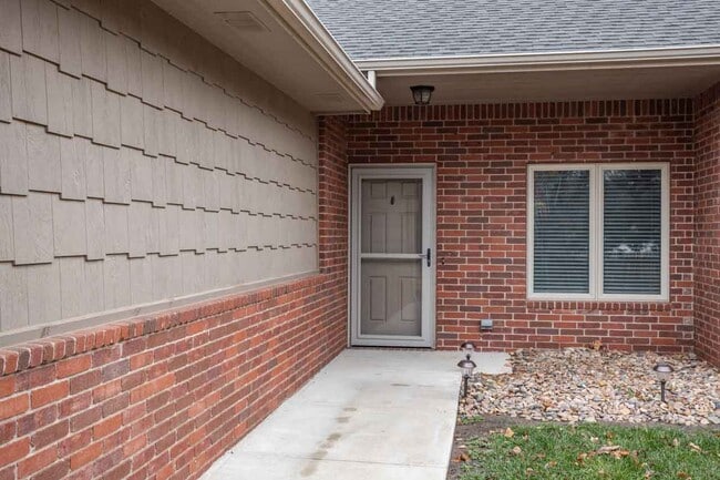 406 N Colorado Ave in Colwich, KS - Building Photo - Building Photo