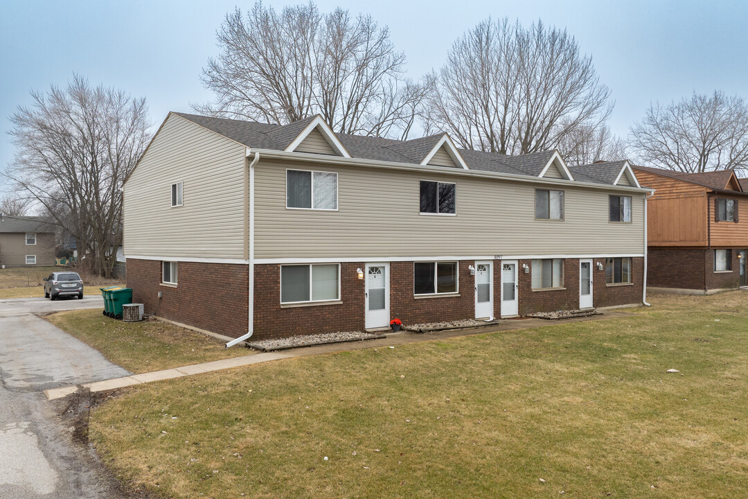 Merrillville 4 Plexes in Merrillville, IN - Building Photo