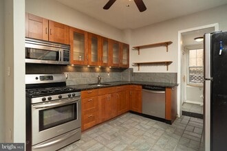 3265 Salmon St in Philadelphia, PA - Building Photo - Building Photo