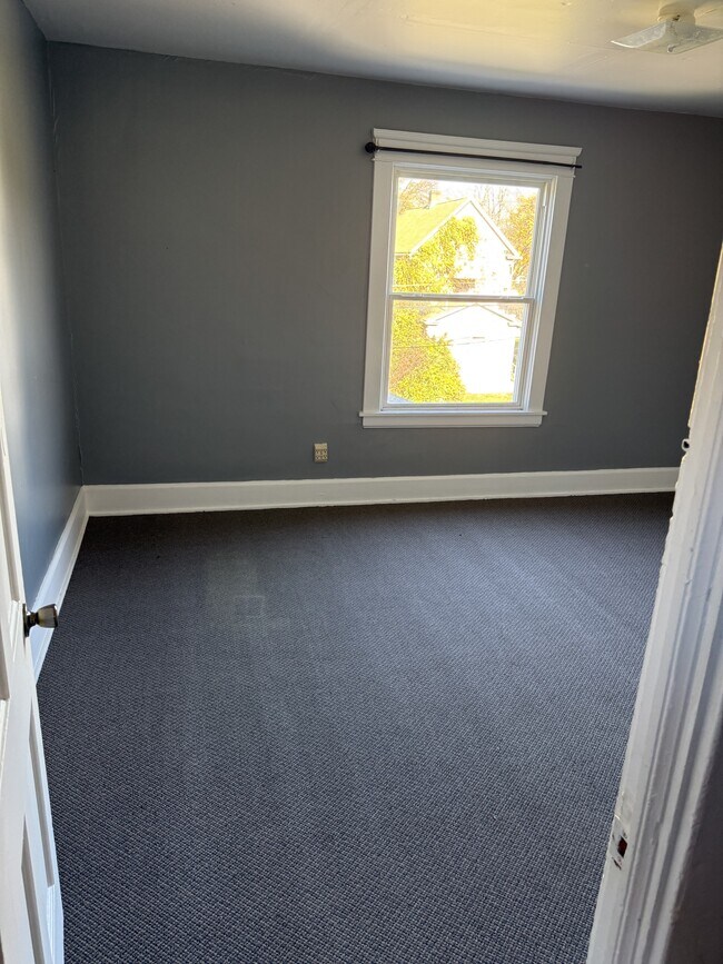 365 Willis Ave in Youngstown, OH - Building Photo - Building Photo