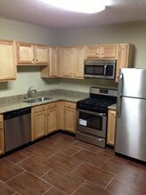 1663 N Pearl St in Columbus, OH - Building Photo - Building Photo