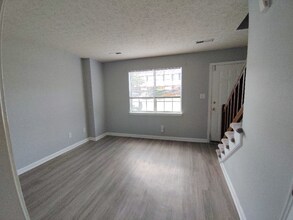 25 Fonda Dr in Lynchburg, VA - Building Photo - Building Photo