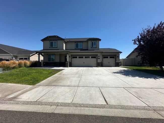 property at 6205 Curlew Ln