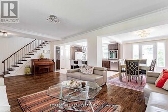 3142 Bayview Ave in Toronto, ON - Building Photo - Building Photo