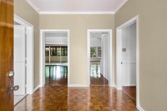 757 Old Ivy Rd NE in Atlanta, GA - Foto de edificio - Building Photo