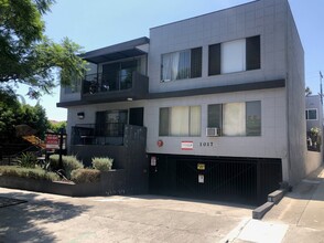 1017 N Spaulding Ave #8 in West Hollywood, CA - Building Photo - Interior Photo