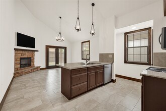 29527 Turnbury Village Dr in Spring, TX - Building Photo - Building Photo