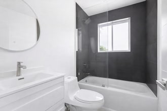 2008 SW 102nd Ter in Miramar, FL - Foto de edificio - Building Photo