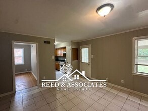 2868 Summerhurst St in Memphis, TN - Building Photo - Building Photo