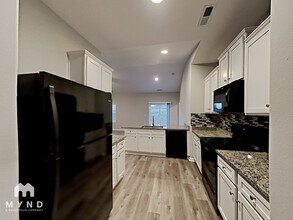 6630 Jerimoth Dr in Charlotte, NC - Foto de edificio - Building Photo