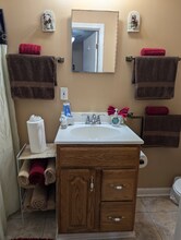 950 Ellis Rd in Stone Mountain, GA - Building Photo - Building Photo