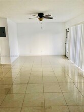 1025 SE 15th St in Fort Lauderdale, FL - Building Photo - Building Photo