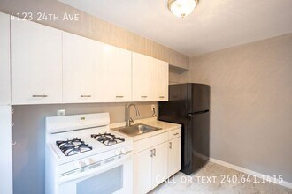 4123 24th Ave in Temple Hills, MD - Building Photo - Building Photo