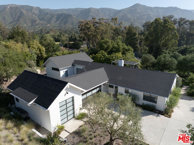 property at 3155 Eucalyptus Hill Rd