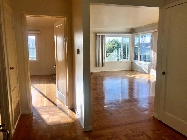 67 Iris Ave in San Francisco, CA - Foto de edificio - Building Photo