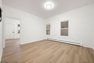 114 Putnam St in Paterson, NJ - Building Photo - Building Photo