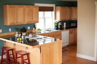 2515 Deseret Dr in Coupeville, WA - Building Photo - Building Photo